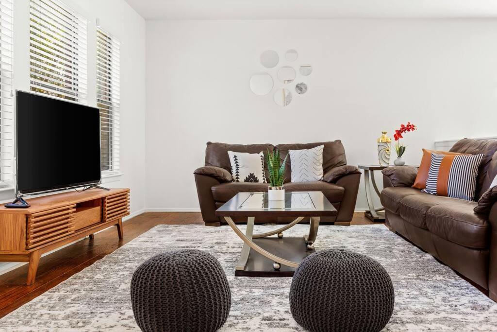 5 Bedrooms With Chefs Kitchen 2 Masters Room And Game Lounge ซานอันโตนิโอ ภายนอก รูปภาพ